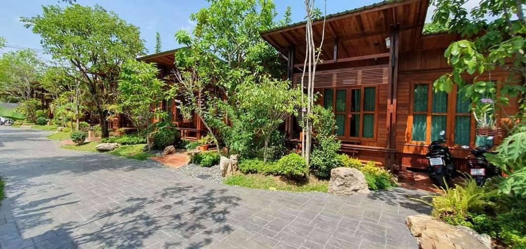 Areeya Phubeach Resort Wooden House Ban Chong Phli Экстерьер фото